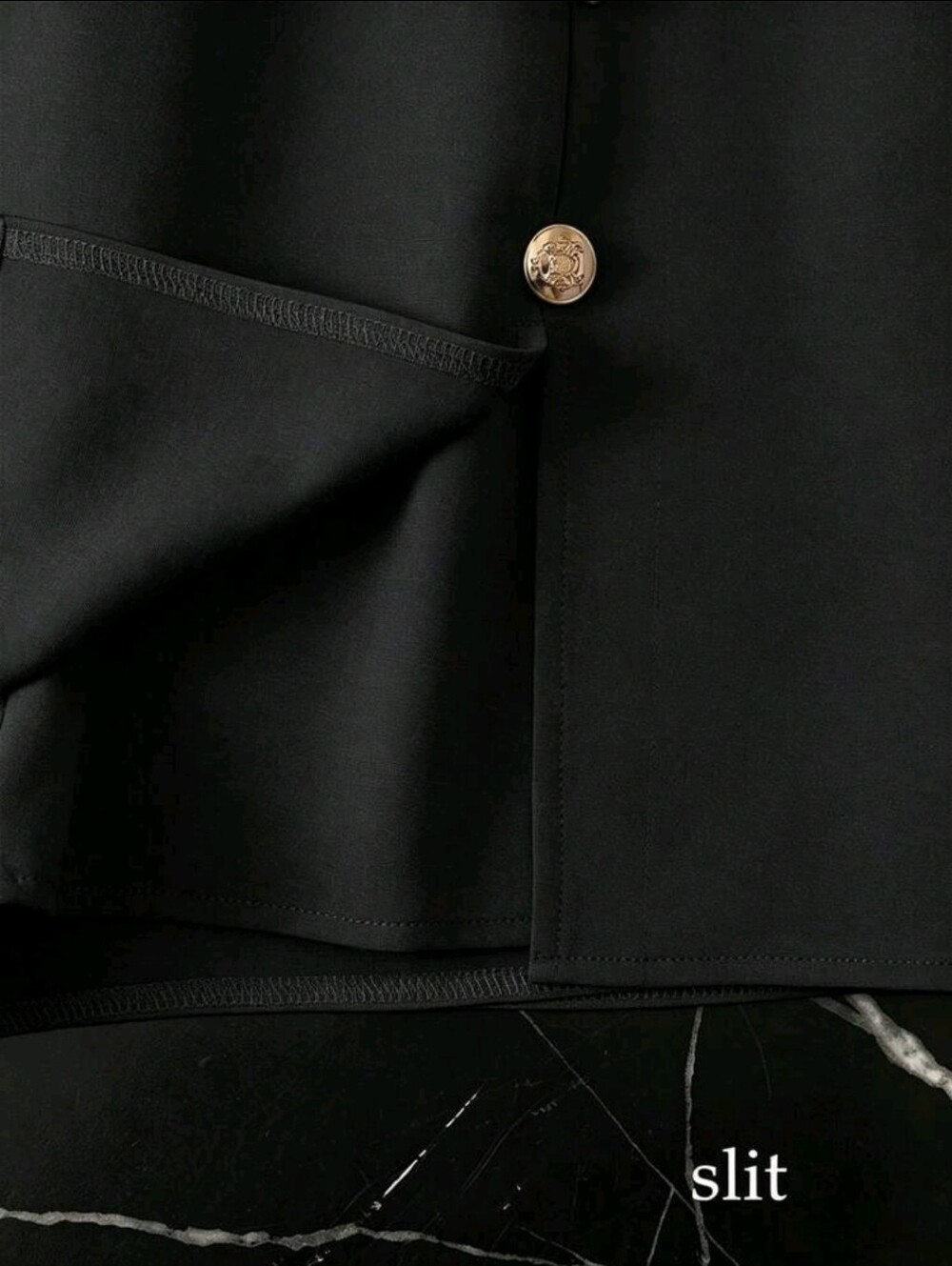 Franclia Metal Button Design Split Hem Skorts - Picture 3 of 5